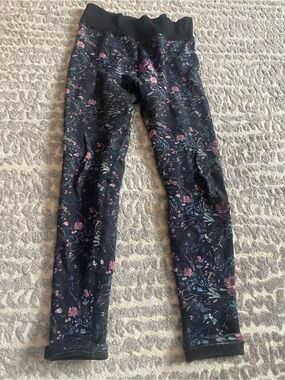 Girls' Floral Black Leggings with Pink Accents - Stretchy Everyday Wear